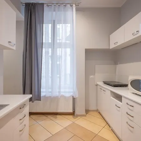 招待所 70s Guest 3*