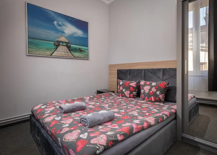 Konukevi 70s Guest 3*