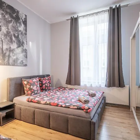 70s Guest 3* Krakkó