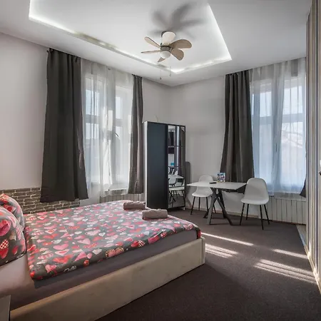 70s Guest Vendégház