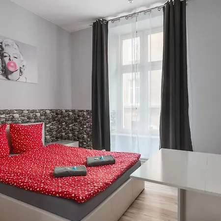 70s Guest Vendégház